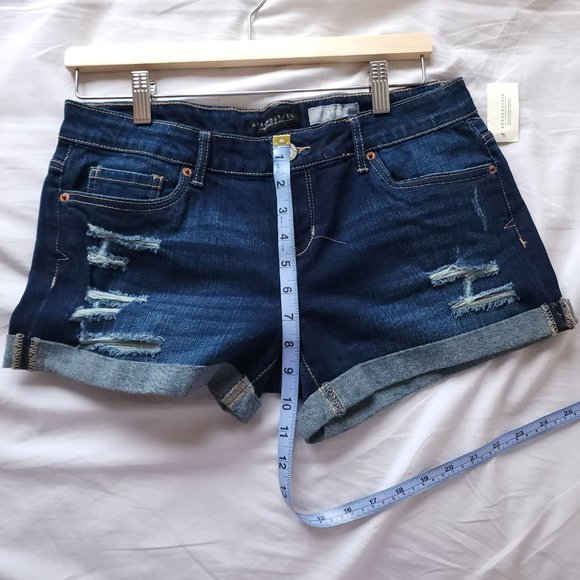 Aeropostale MIDI Distressed Jean Shorts NWT - Picture 4 of 10